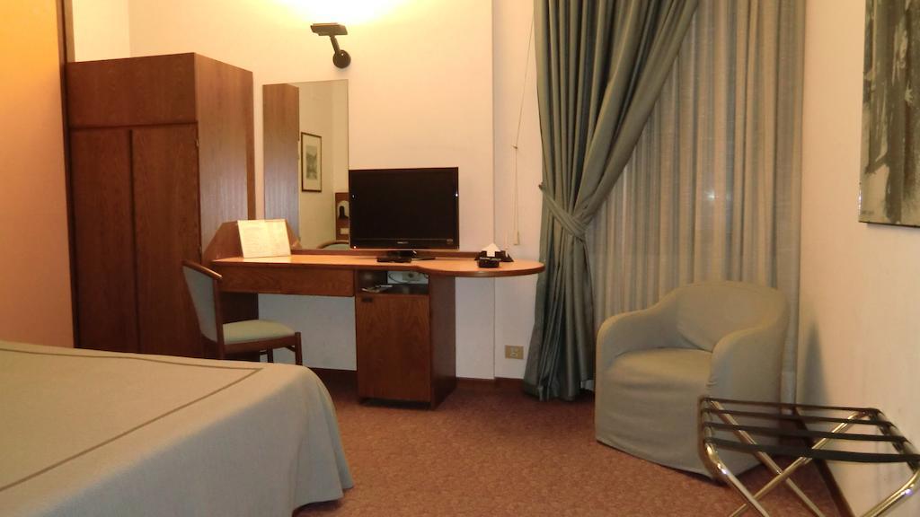 Hotel Giardino Prato  Room photo